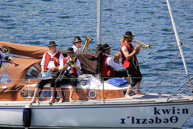 止是阿姆斯 止是阿姆斯